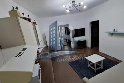 Apartament cu 2 camere semidecomandat, mobilat în P-ța Muncii