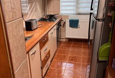 Apartament de vanzare sector 4 Brancoveanu 4 camere