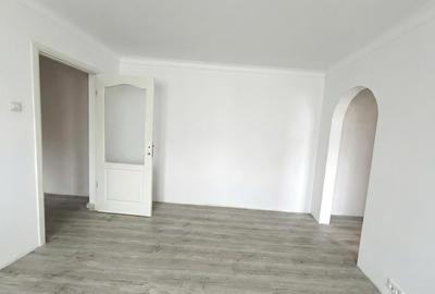 Apartament 2 camere RENOVAT, etaj 3/4, CT, incalzire pardoseala, Mircea - 8
