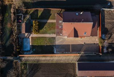 Casă individuală cu grădină și garaj în Prejmer –mobilată, comision 0% - 2