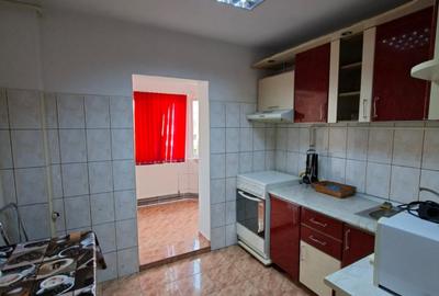 Apartament 2 camere decomandate, centrală pe gaz, DR-uri- INEL I - 8