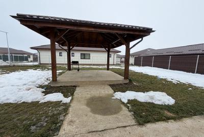 Casa Individuala 4 camere, 2 bai, gradina, foisor, 2 parcari - 8