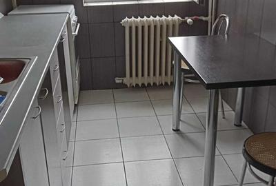 Închiriere Apartament 3 camere, renovat, mobilat/utilat, etaj 9, Camil Ressu - 2