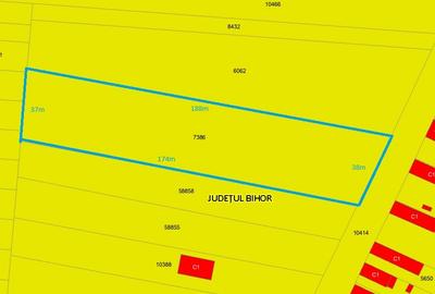 Teren agricol intravilan de 6700 mp, în Palota