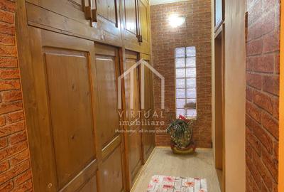 Casa de vanzare in Sibiu cu 2 apartamente  si gradina de 147 - 17