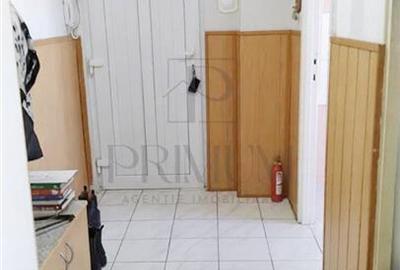 FAVORIT - 3 CAM - CENTR. PROPRIE - SPATIOS - APROAPE DE CENTRU - 8