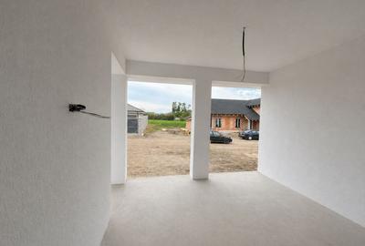 DE VANZARE CASA SEMIFINISATA , OARDA DE JOS ,113 MP , TEREN 500 MP, - 2