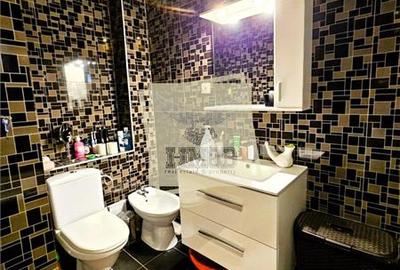 Apartament la Vila 3 camere 67 mpu si curte individuala - 9