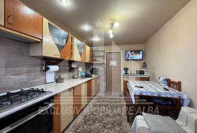 Apartament 3 camere decomandate | 74 mp | Mobilat si utilat | Cetate - 3