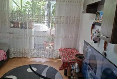 Apartament 3 camere Piata Progresul, centrala proprie - 3