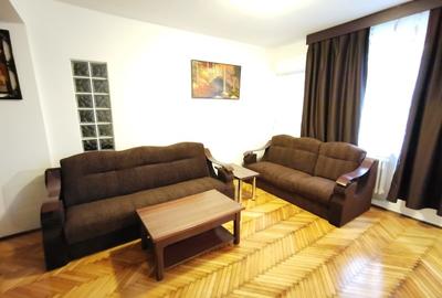 Apartament cu 2 camere semidecomandat, mobilat în Romană