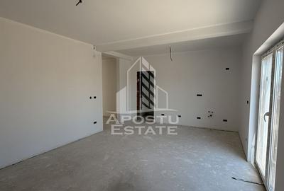 Casă individuală cu 4 camere în Ghiroda