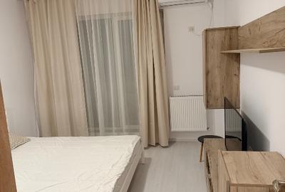 Garsonieră decomandată, mobilată în Central