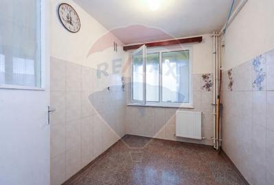 Apartament cu 3 camere de vânzare în zona Warthe - 5