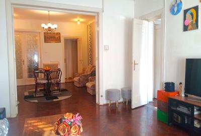 Apartament de 3 camere Piata Victoriei - 1