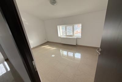 Casa de inchiriat - Ultracentral 324 mp utili + curte - 9