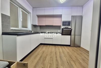 Apartament cu 2 camere decomandat în Avantgarden