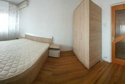 Tineretului,Metrou,Parc,bl.1977,reabilitat,DECOMANDAT,Amenajat,loc parcare - 3