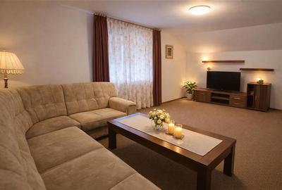 Vila cu 5 camere si garaj propriu, Centrul Istoric/ Drumul Poienii, Brasov - 1