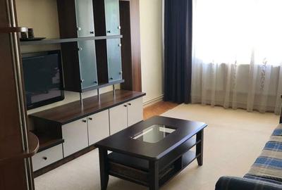 Apartament cu 2 camere decomandat, mobilat în Mihai Viteazul