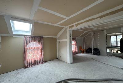 Vila P+M, Sc = 135 mp, Teren = 1072 mp, zona centrala – str. Salcamului - 17