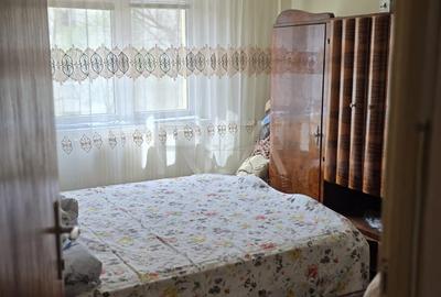 4 camere, 1/8, anvelopat, bloc 1982, 90mp-Gorjului - 5