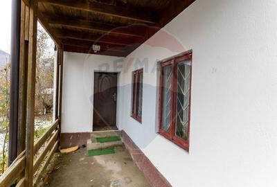 Casă de vanzare,Sacaramb jud. Hunedoara - 6