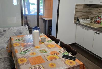 Vând apartament, 3 camere decomandat, zona Far. - 8
