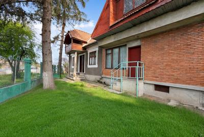 Casa Cujmir Mehedinti | Situata la strada  | Teren 2038 mp|Canalizare - 1