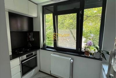 Apartament 3 camere decomandate, zona Nicolina 2. - 7