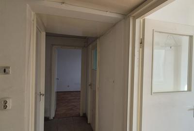 De vanzare ap 2 cam + garaj - Aleea Carpati - 17