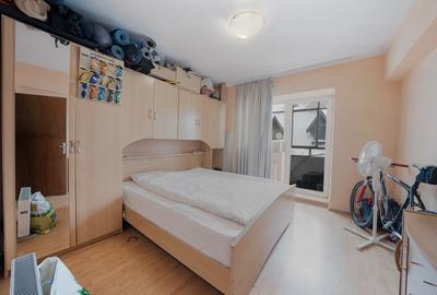 Apartament cu 2 camere semidecomandat, mobilat în Cișmigiu