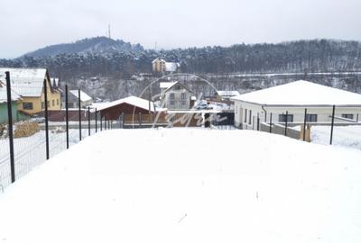 Teren intravilan 769 mp cu priveliște către munți și pădure - 4