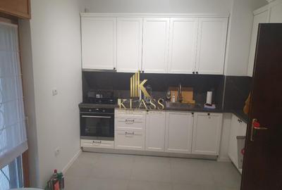 Apartament decomandat de inchiriat cu 3 camere  in Primaverii - 11