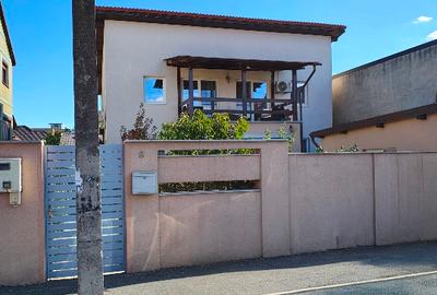 Casă individuală cu 5 camere în Micălaca