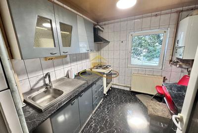 De vanzare apartament 4 camere decomandate Castanilor Bacau - 4
