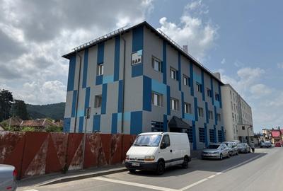 Imobil ideal pentru echipe de muncitori, 18 camere de inchiriat, zona Carierei - 2