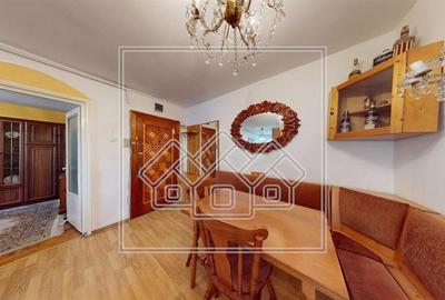 Apartament de vanzare in Sibiu - 3 camere si balcon - V. Aaron - 14