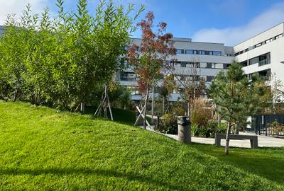 Apartament cu 3 camere decomandat în Străulești