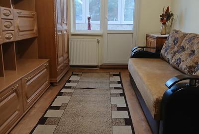 Garsoniera Tractorul mobilata-utilata 300 Euro - 1