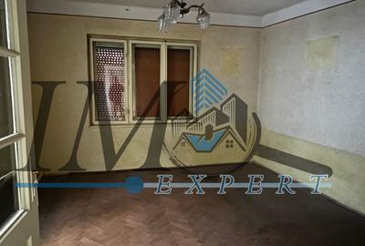 Casa ultracentrală de vânzare in Sebeș - 1