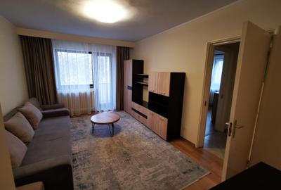 Apartament cu 2 camere decomandat, mobilat în Tătărași