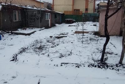 48500 Euro- 293 m.p. teren si casa batraneasca in mun. Galati - 1