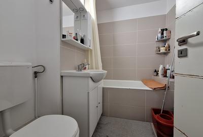 Apartament cu 4 camere-etaj 3-bloc izolat cu vata bazaltica-zona Lipovei - 13