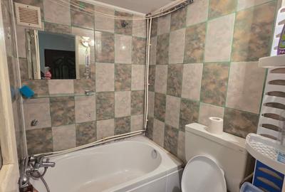 BRANCOVEANU, str. Giovanni Boccaccio, apropiere metrou, bloc reabilitat, 16 mpu - 5