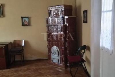 Casă spațioasă aproape de centru – Gruia, teren mare și livadă - 2