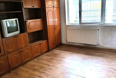 Garsoniera Cartier Bradet 27mp mobilata si utilata Pret 33.800eur neg - 6