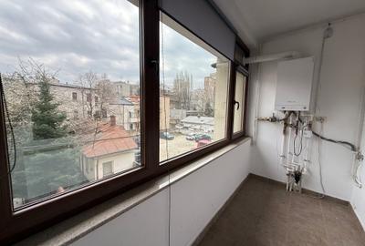 Vanzare Cladire S+P+4 - Dorobanti, 3 apartamente, 6 locuri de parcare - 10