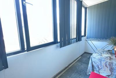 Apartament 2 camere spațios, etaj 1/5, balcon închis – Prelungirea Ghencea - 9