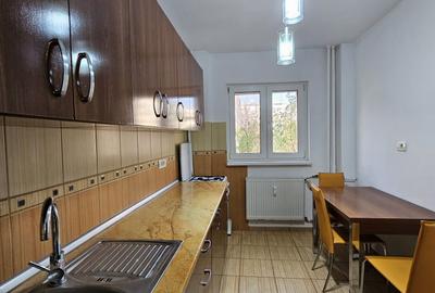 Doua Camere Basarabia Muncii Diham - 1